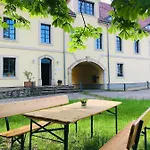 Kanzleilehngut * Halsbrucke